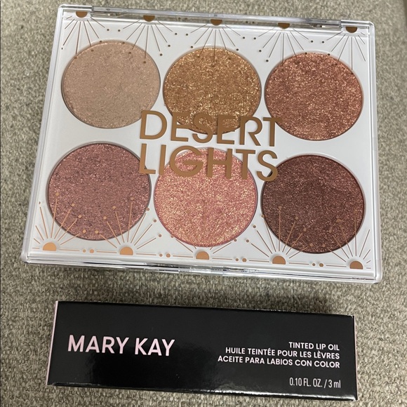 Mary Kay Berry Lip Oil &Flower Desert Lights Eyeshadow Palette Bundle! NIP - Picture 4 of 10